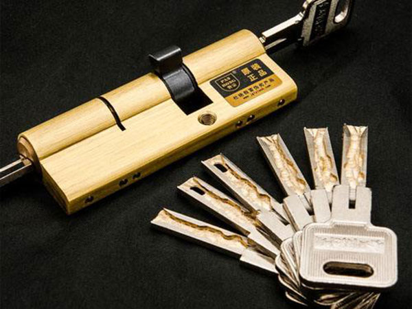 北林24小时上门开锁公司